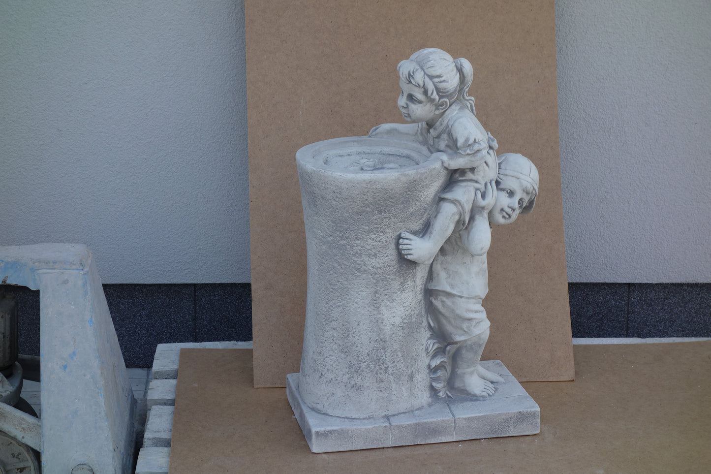 Elegant Garden Fountain