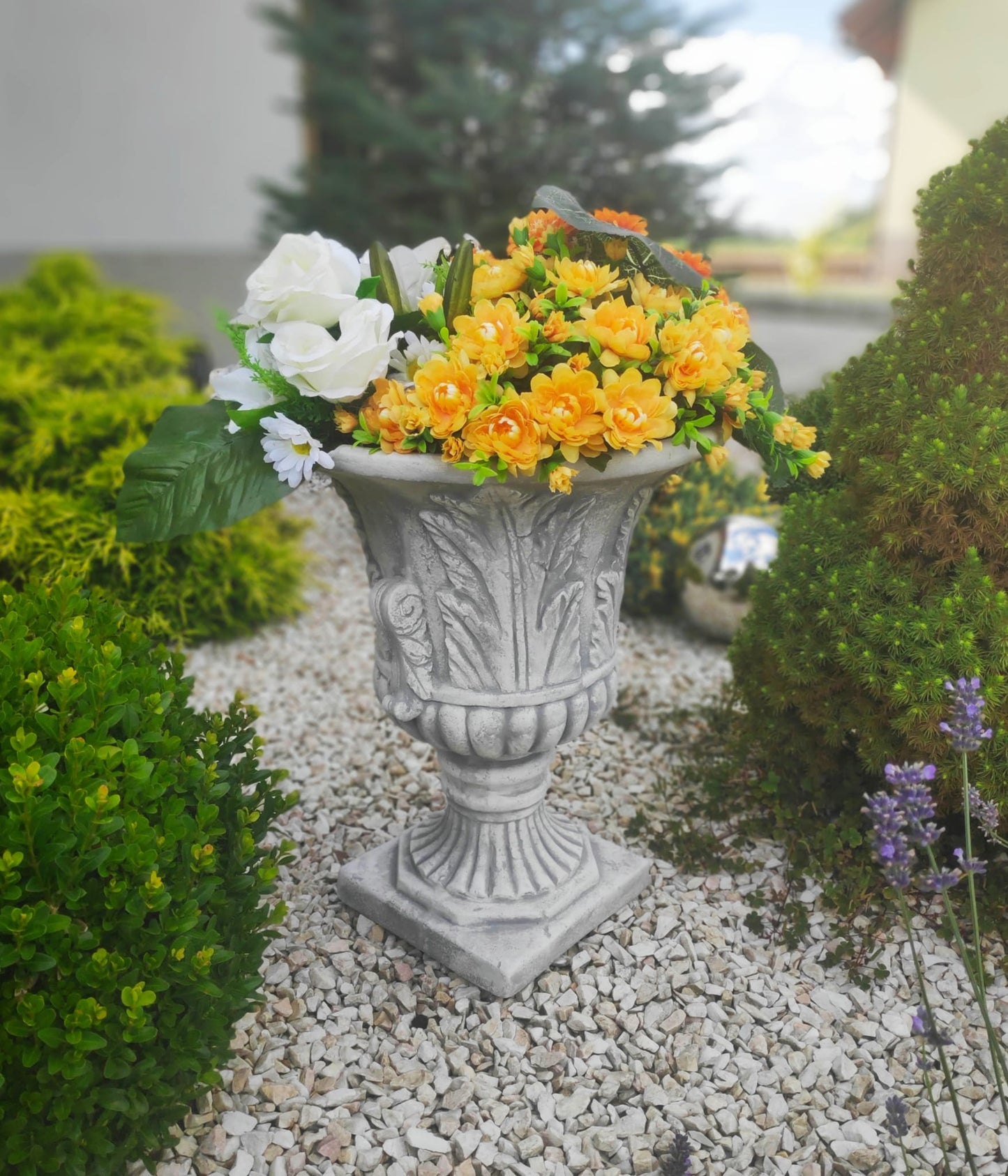 Ornate Elegance Concrete Planter Urn - 46cm Tall Garden Accent