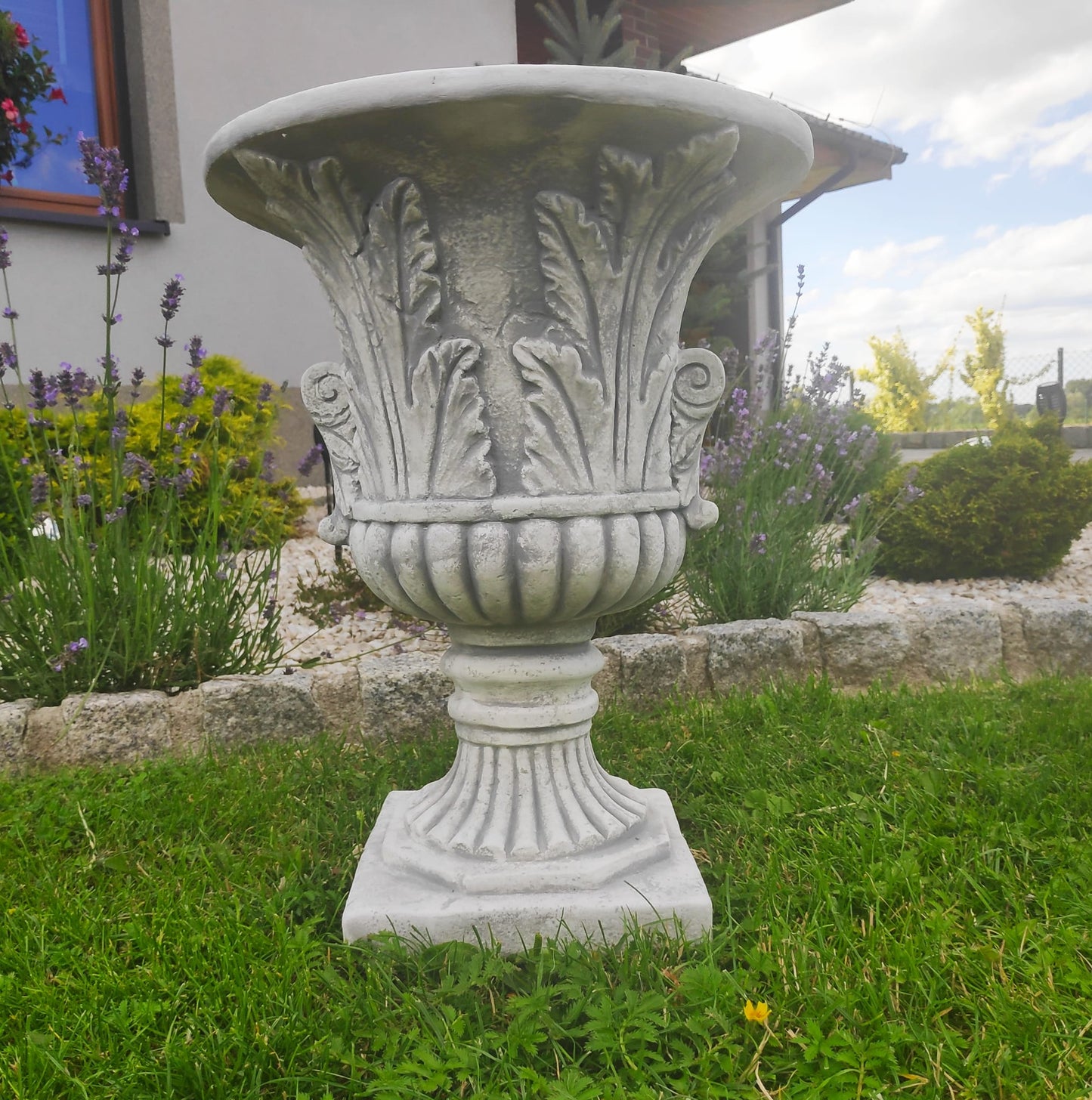 Ornate Elegance Concrete Planter Urn - 46cm Tall Garden Accent
