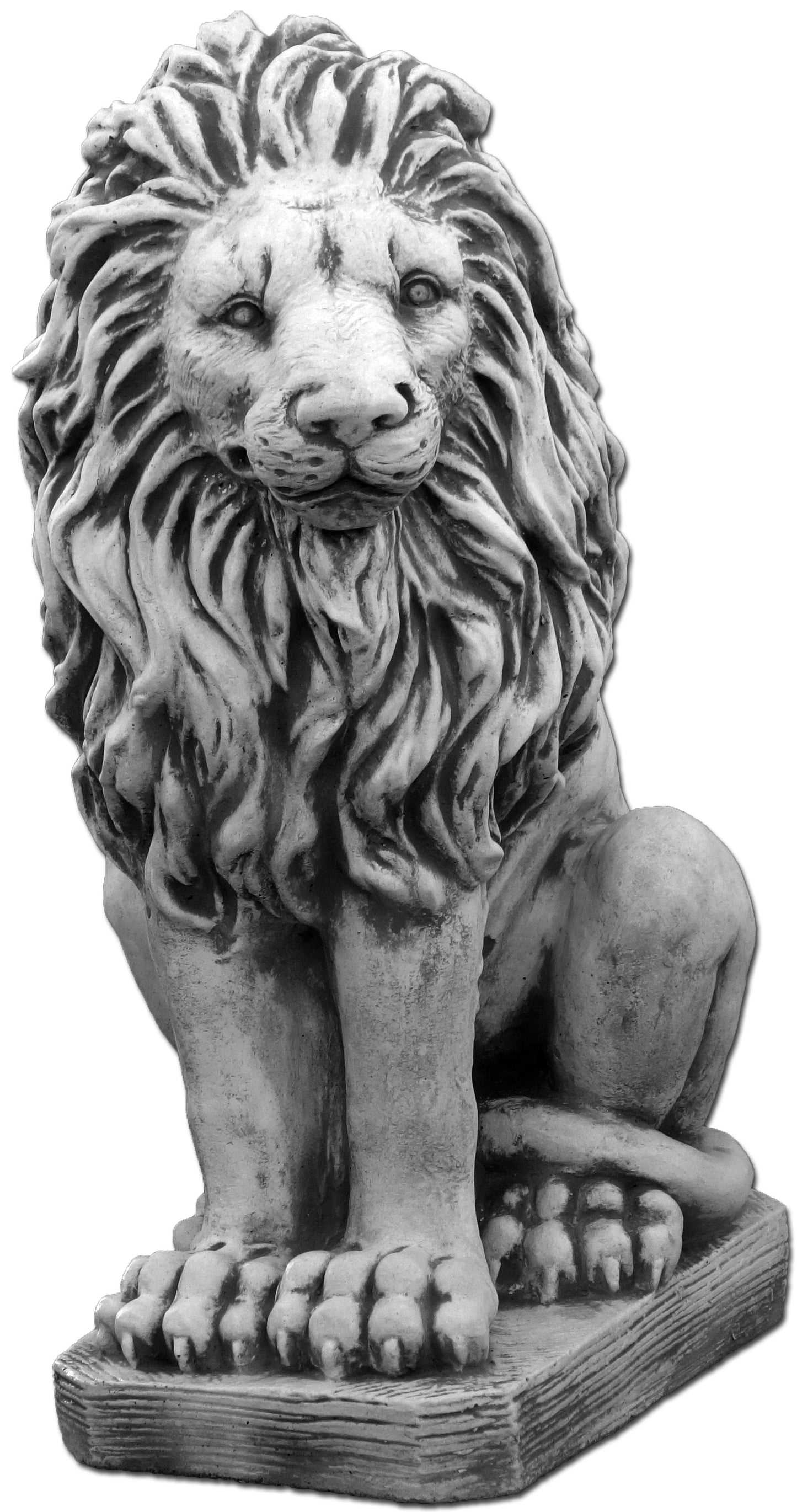 Majestic Lion Sculpture - Captivating Depiction of Regal Strength
