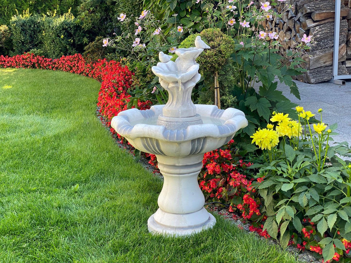Elegant Scalloped Fountain