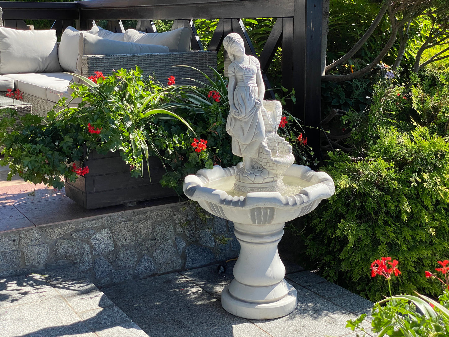 Graceful Maiden Fountain