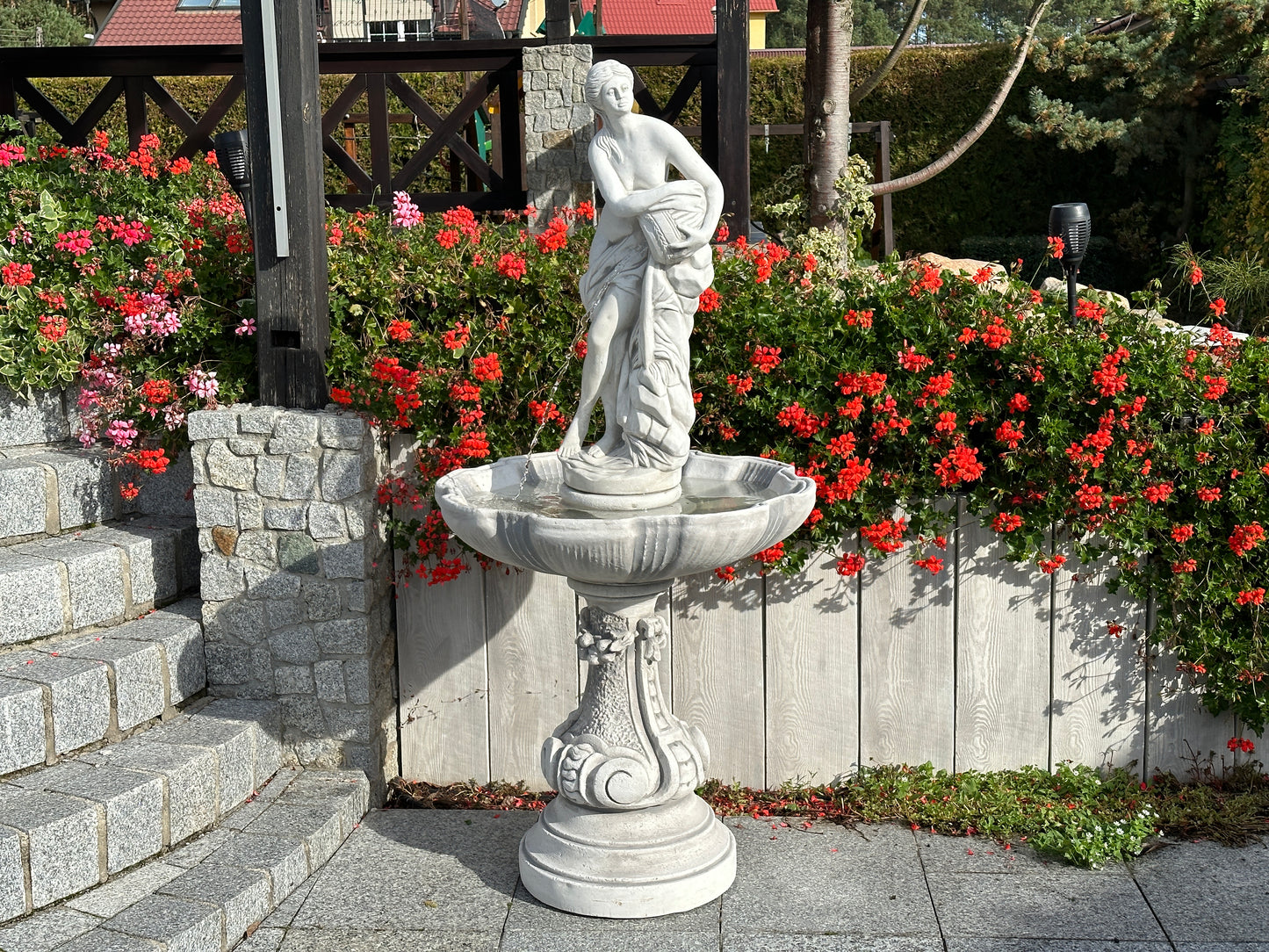 Classical Elegance Fountain – a timeless masterpiece inspired by the grace and beauty