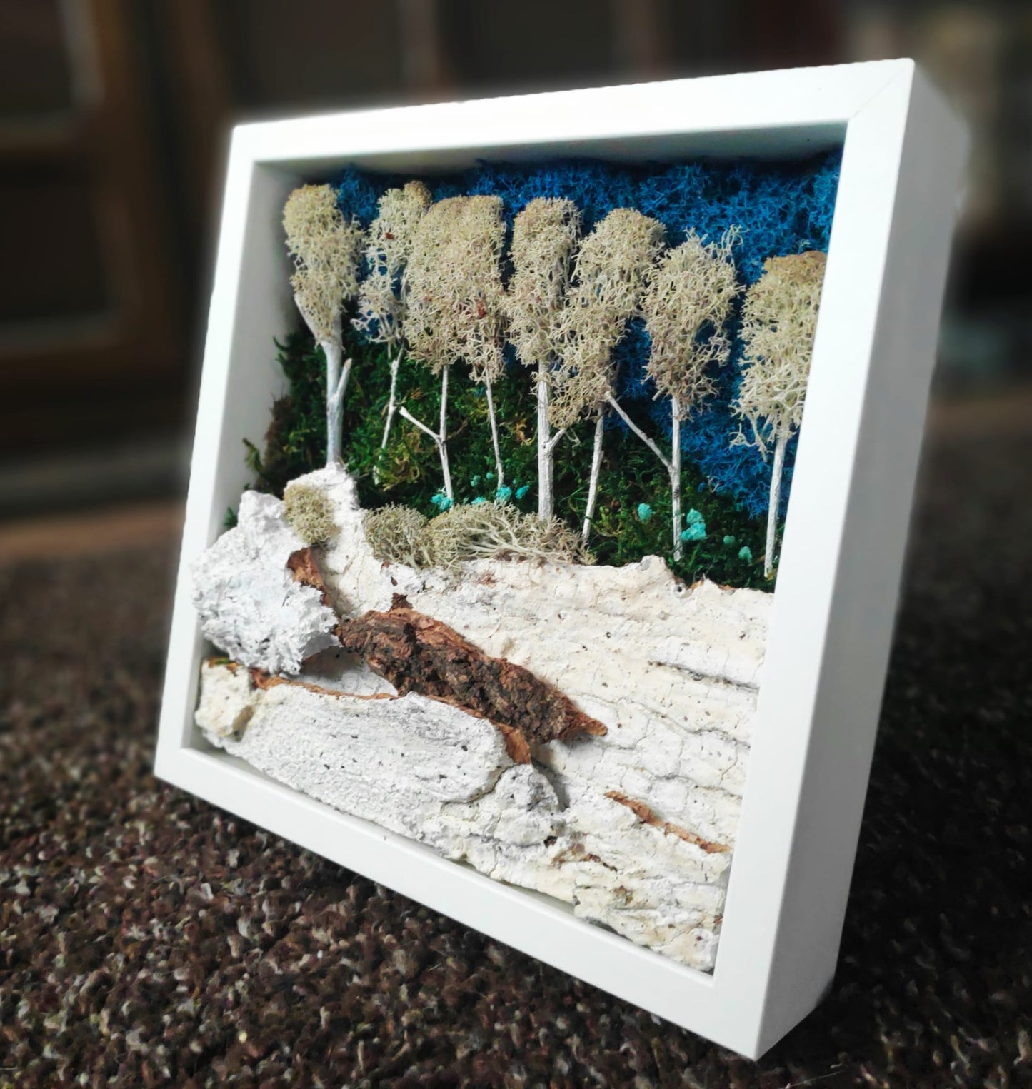 Reindeer moss composition, indoor decoration in white frame - Winter magic in a forest 27x27cm