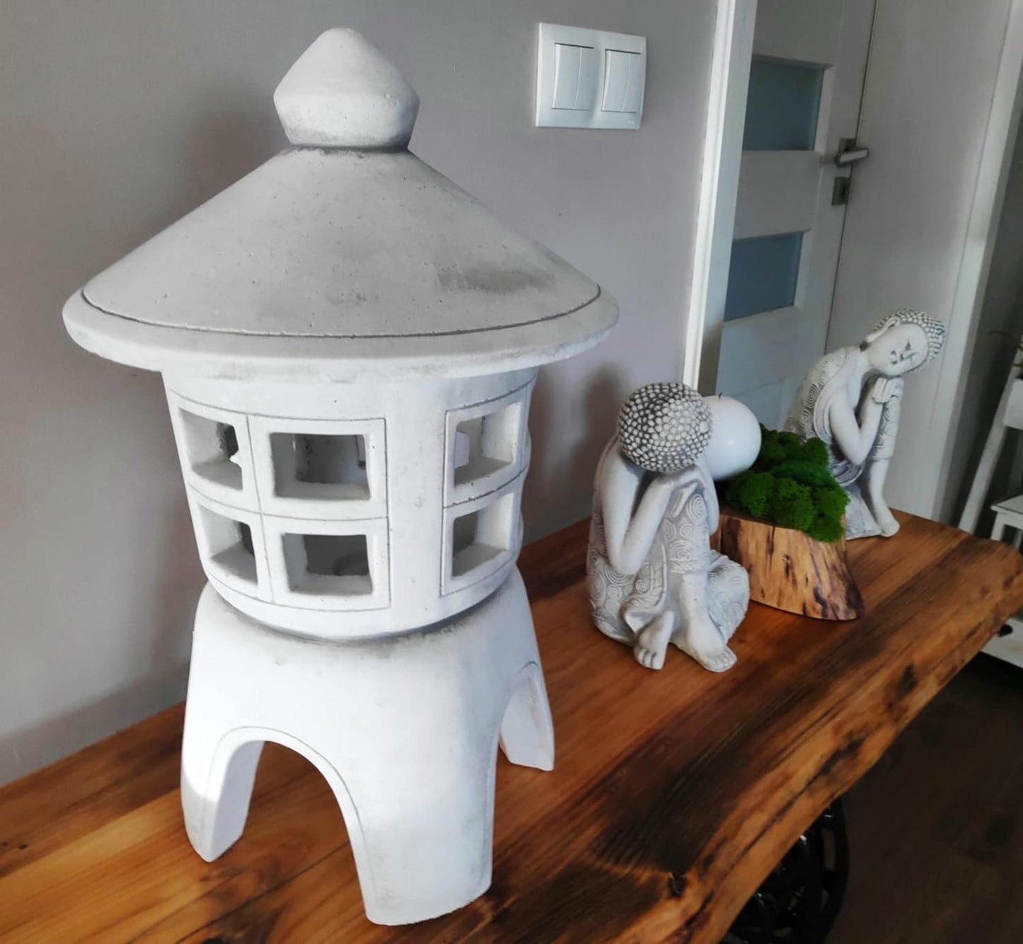 Garden ornament, Pagoda / Lantern - Japanese garden style, stone decoration - Candi Borobudur ꦕꦤ꧀ꦝꦶꦧꦫꦧꦸꦝꦸꦂ
