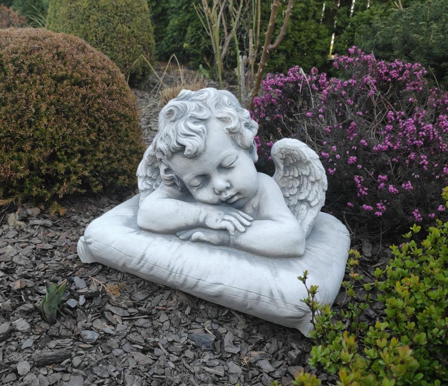 Outdoor figure of Tranquil Slumber Angel - Concrete Garden Décor, 31x24x25cm