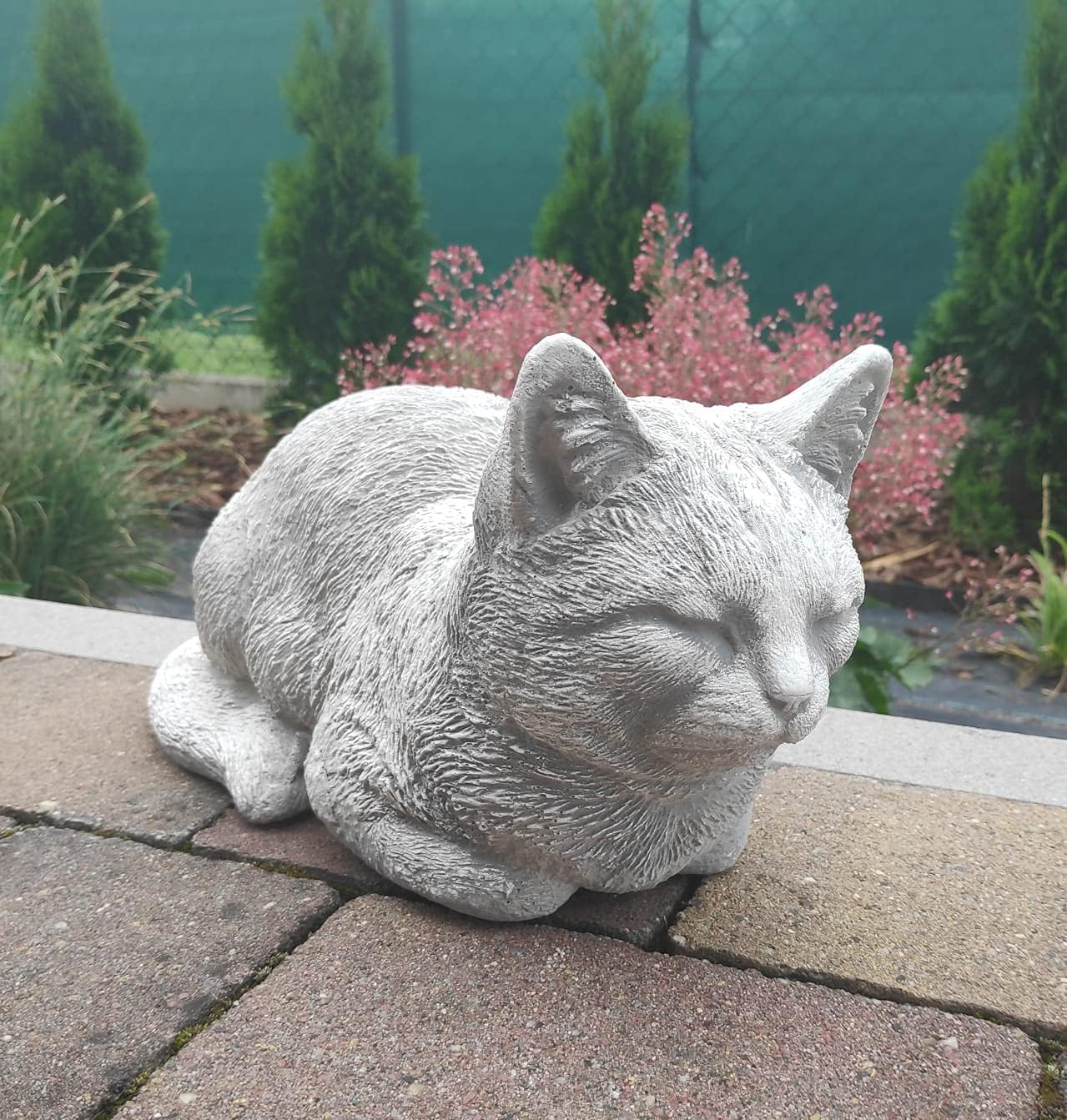 Figure of relaxing cat, outdoor/indoor ornament, made of cast stone