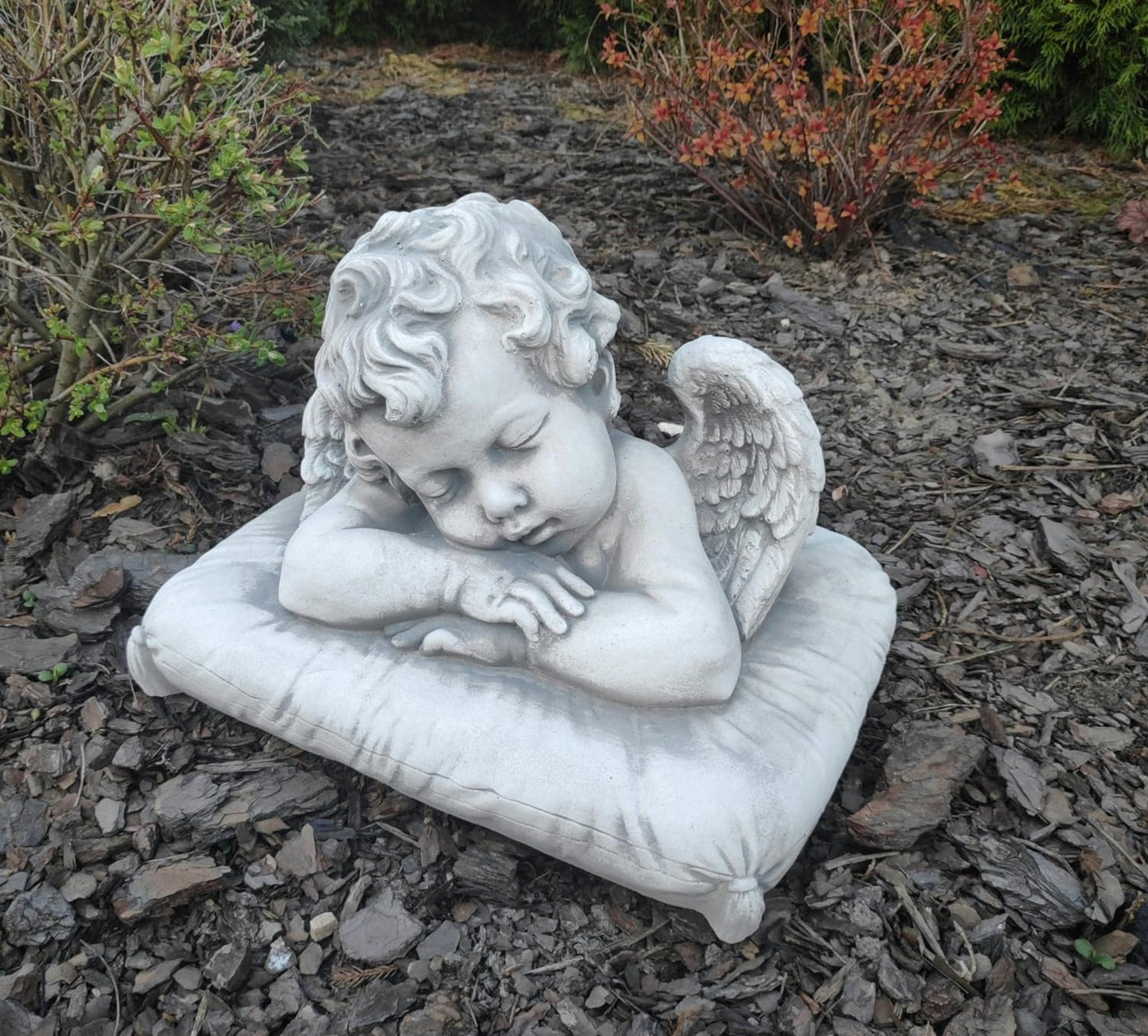 Outdoor figure of Tranquil Slumber Angel - Concrete Garden Décor, 31x24x25cm