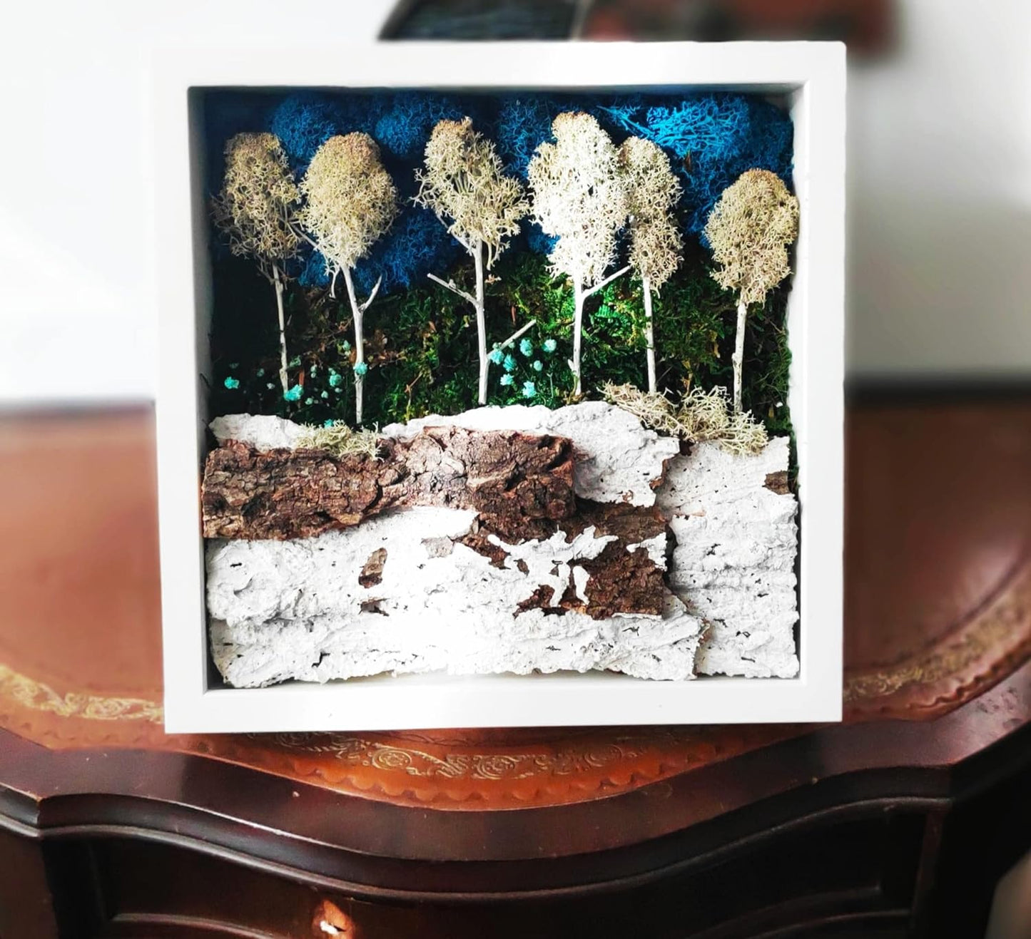 Reindeer moss composition, indoor decoration in white frame - Winter magic in a forest 27x27cm