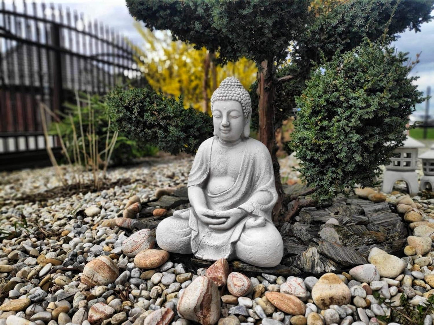 Meditating Buddha sculpture 42cm