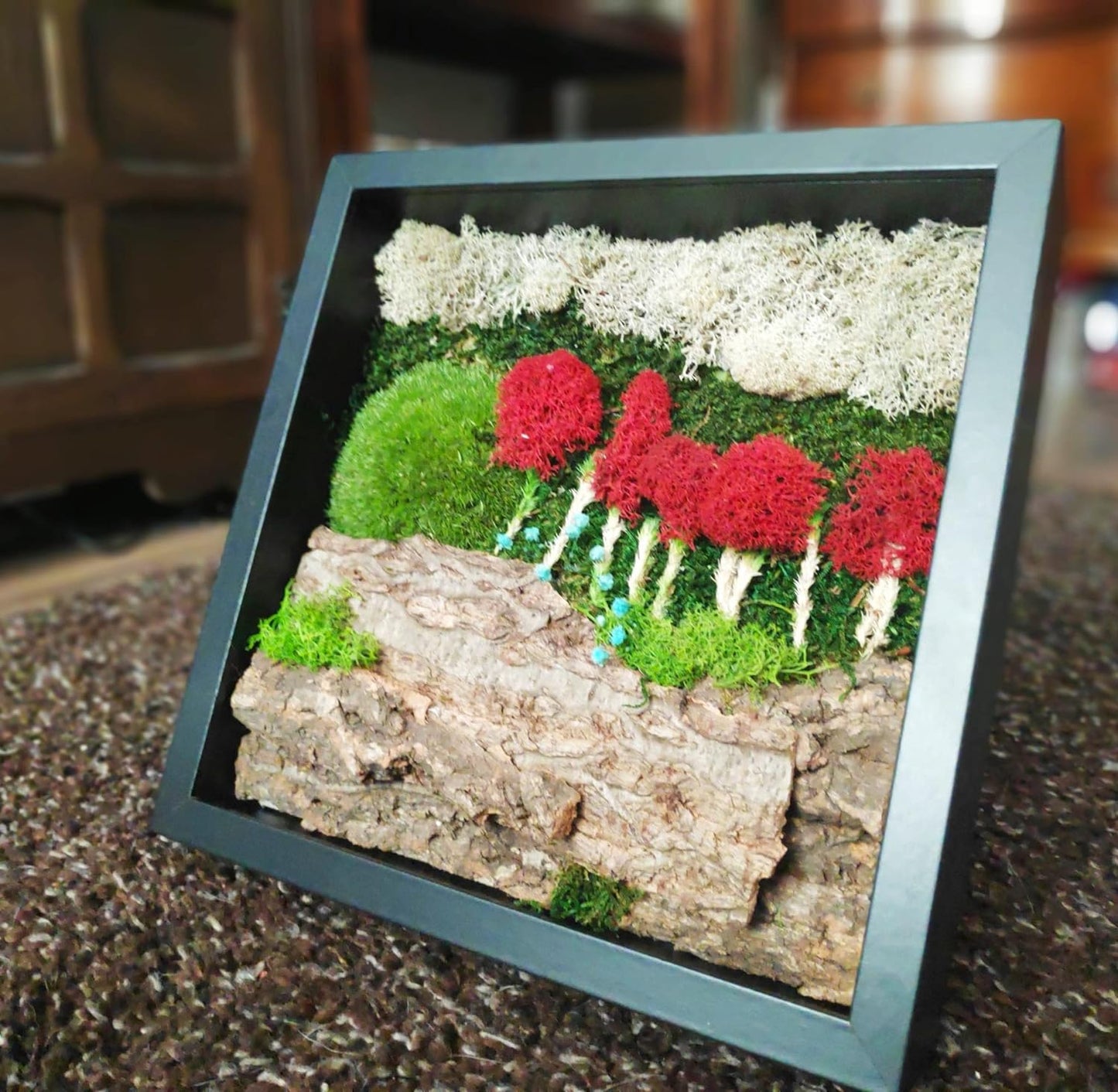 Artisan craft made from preserved plants and reindeer moss in the black frame 27x27cm - Magic Autumn in Paris
