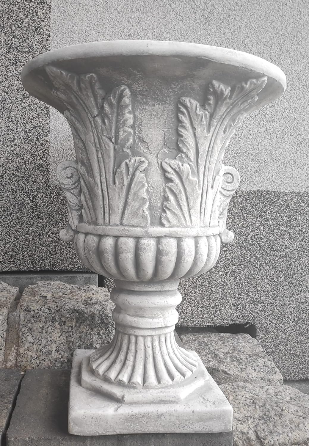Ornate Elegance Concrete Planter Urn - 46cm Tall Garden Accent