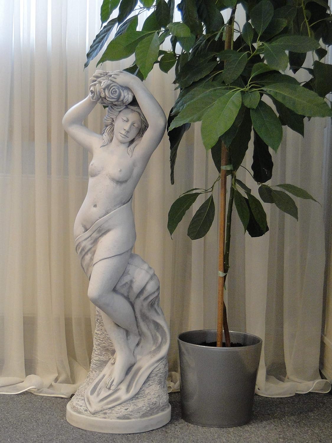 The "Floral Elegance" statue