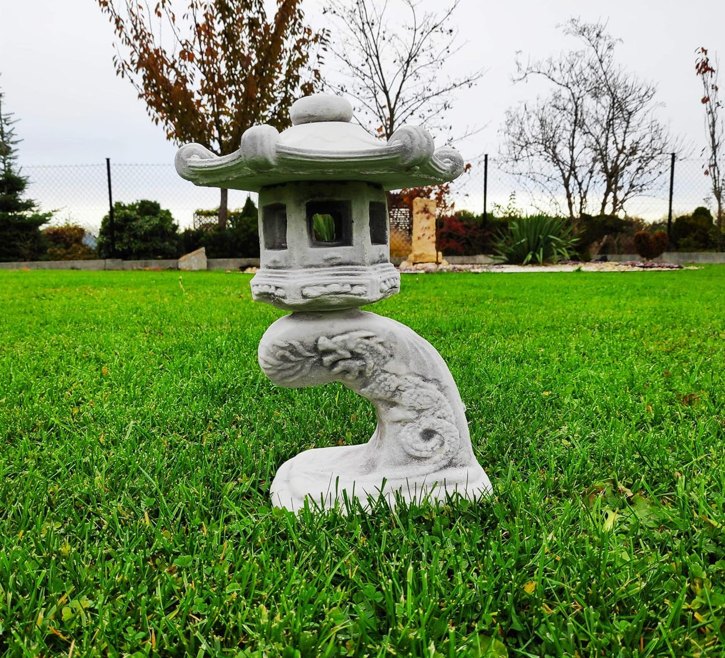 Stone Japanese Pagoda lantern "Reading" small statue garden ornament 32cm height