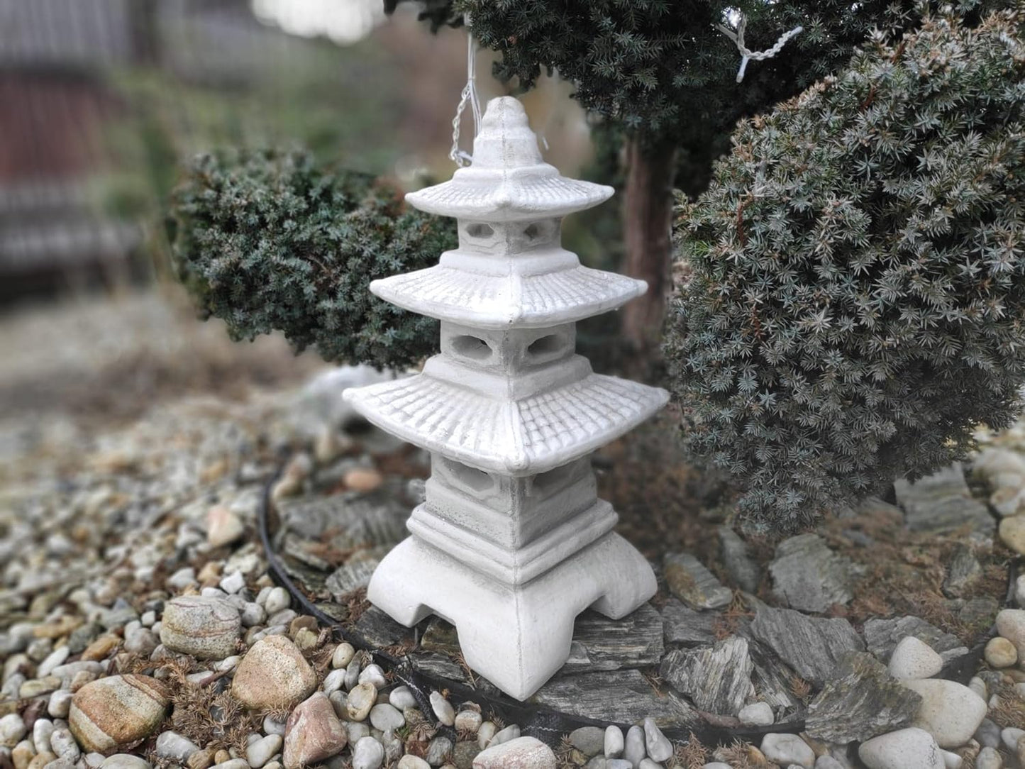 Statue d'ornement de jardin – Lanterne/pagode japonaise en pierre à trois niveaux 