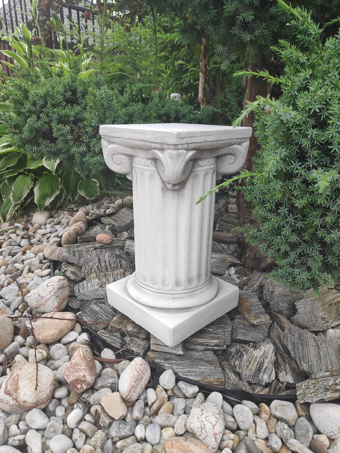 Römische ionische Säule, Außen-/Innendekoration, Sockel, aus Kunststein